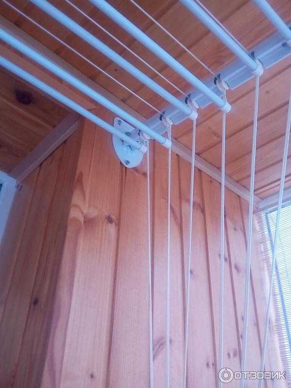 Как делается потолочная сушилка для белья на балкон