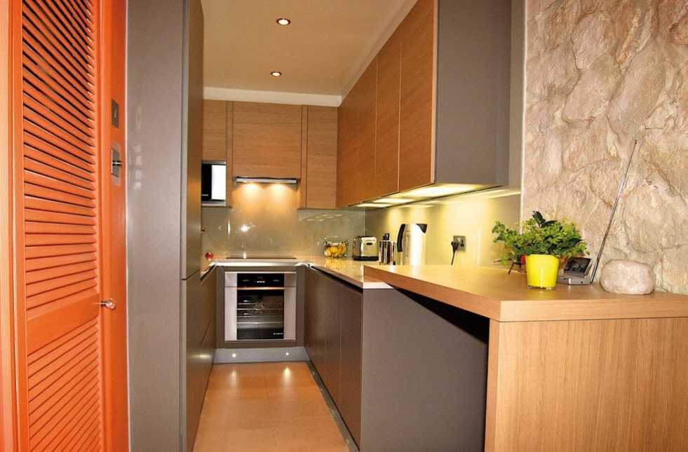 Маленькая кухня 5 кв. м с холодильником (148 фото): дизайн в хрущевке