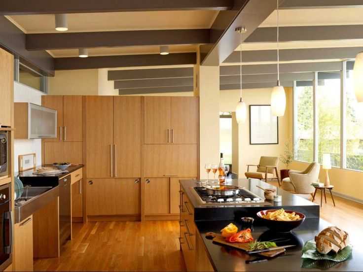 Кухня с низким потолком: практические советы по оформлению и 40+ фото интерьеров