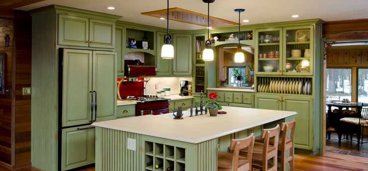 Кухня цвета фуксии: фото идей дизайна интерьера, сочетание с цветами-компаньонами 