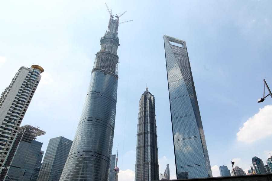 Самый большой небоскреб в мире. самые известные небоскребы. самые необычные небоскребы в мире